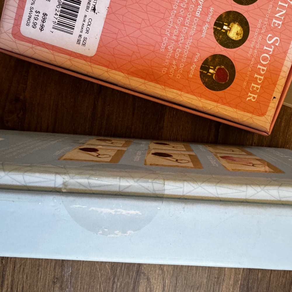 Crystal bottle stopper and wine opener - Picture 5 of 5